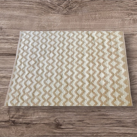 Urban86 Handcrafted Tribal Diamond Pattern Woven Area Rug - Picture 11 of 16